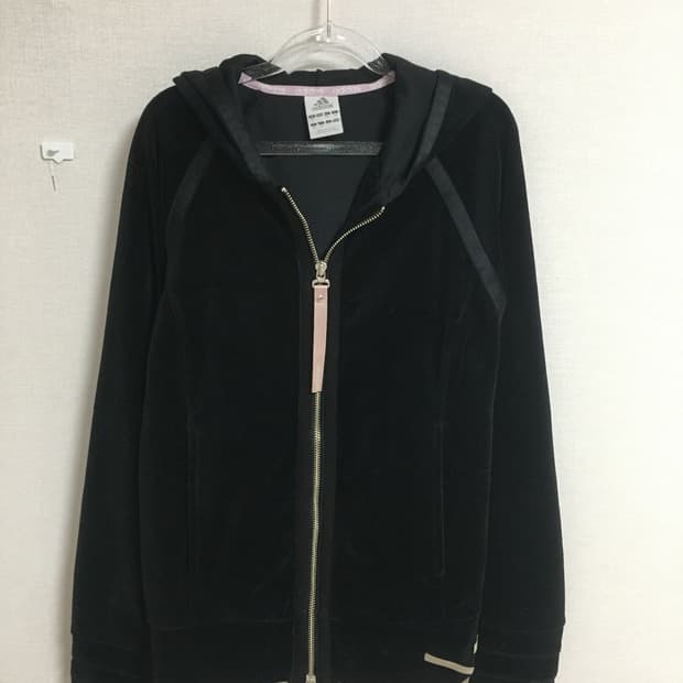 아디다스 벨벳 후드 트레이닝