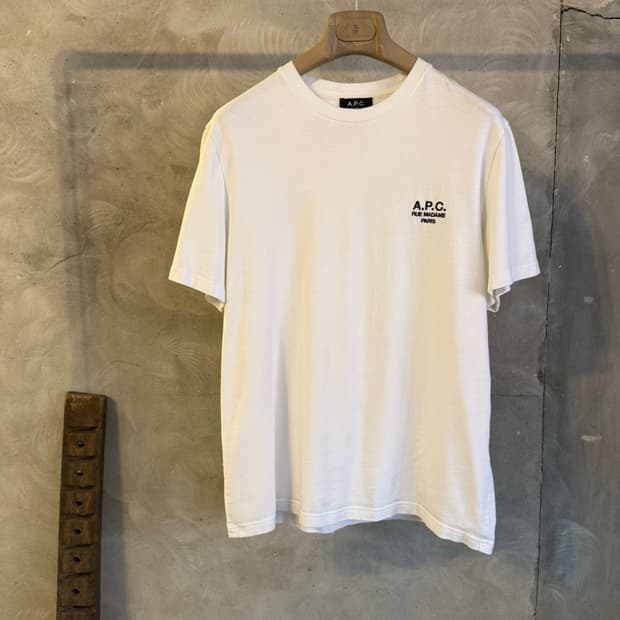 아페쎄 티셔츠 100