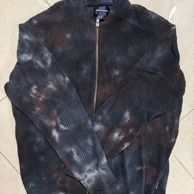 디스이즈네버댓 니트 집업 블랙 타이 다이