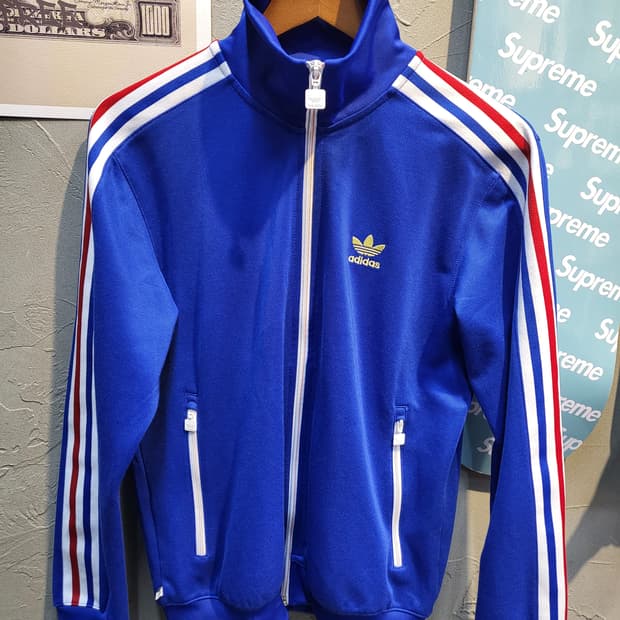 아디다스 트랙탑