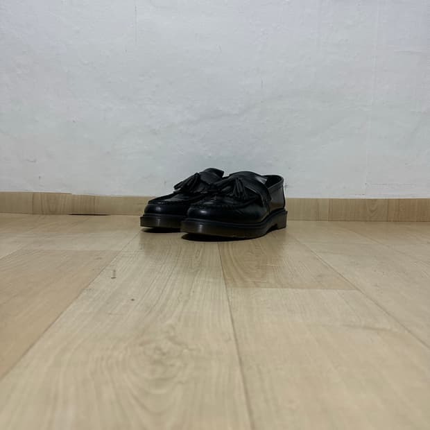 닥터마틴 아드리안