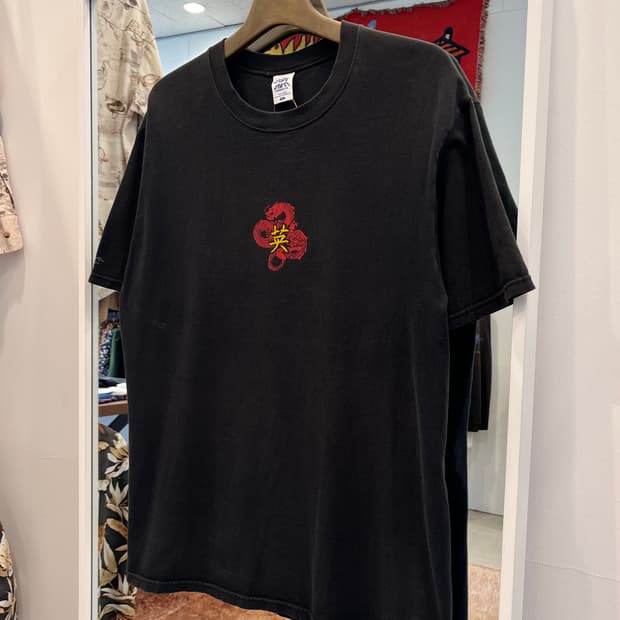 Crazy Shirts 빈티지 드래곤 프린팅 반팔 티셔츠