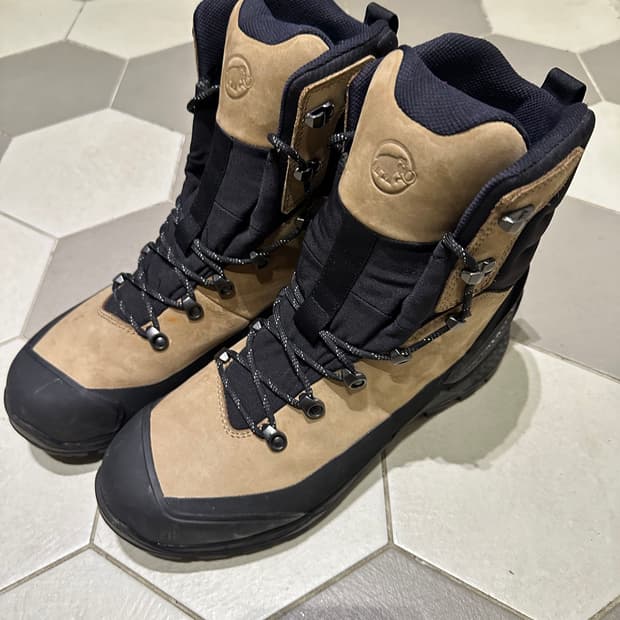 Mammut Blackfin Leather Hi(마무트 블랙핀 레더하이)