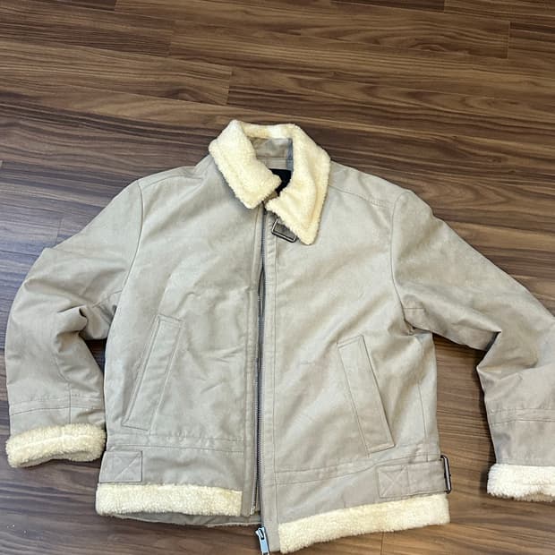 새상품) 스파오 무스탕 자켓 M