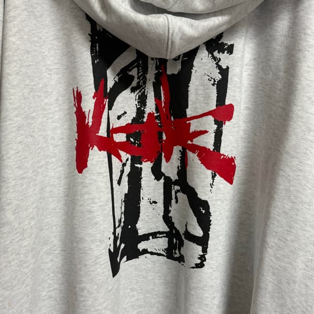 Knocking on knock 후드집업 팝니다