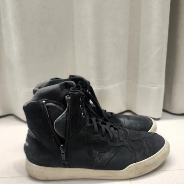 다이네즈 메트로폴리스 블랙 하이탑 스니커즈 275