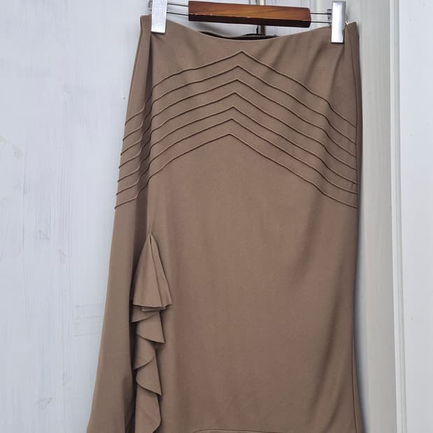DKNY Frill skirt