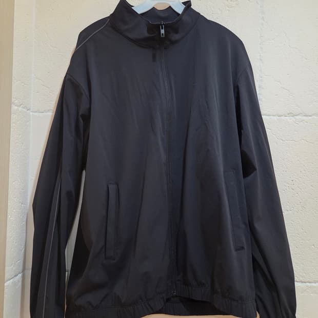 유니클로 울트라 스트레치 액티브 트랙 자켓 XL