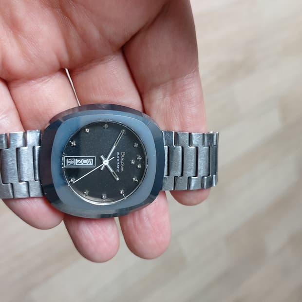 부로바 오토매틱 덩스텐