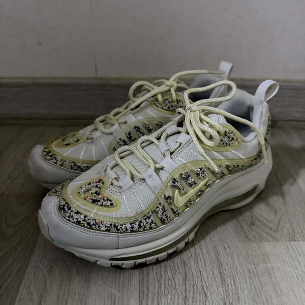 나이키 에어맥스 98 여성 스니커즈 (240)