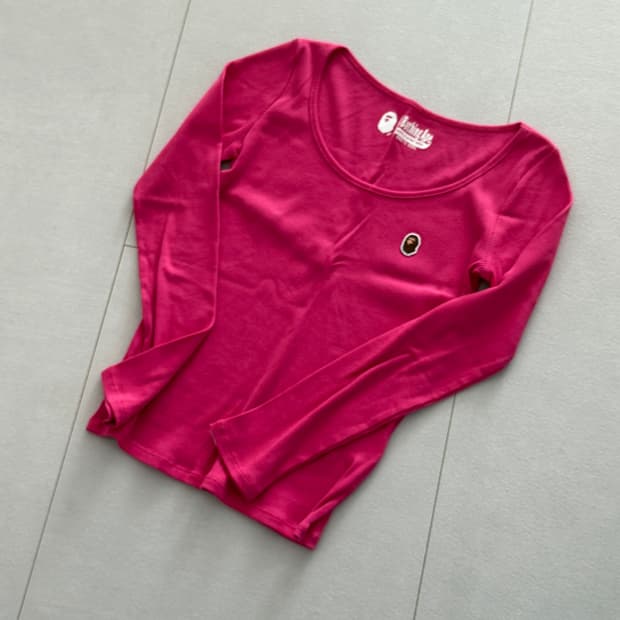 베이프 여성 티