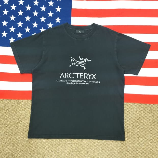 ARCTERYX 아크테릭스 빅로고 반팔