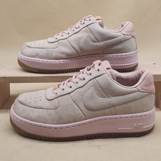 나이키 에어포스1 업스텝 스웨이드 운동화 280