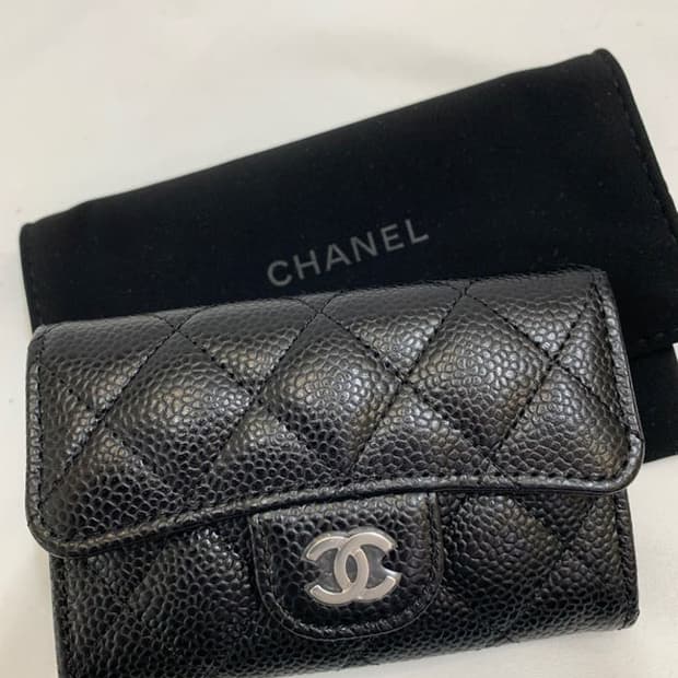 클똑 은장 캐비어 새상품 급처 수량 1개