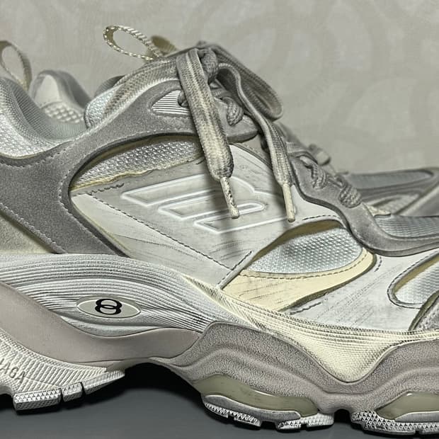 [43] 발렌시아가 카고 스니커즈 베이지