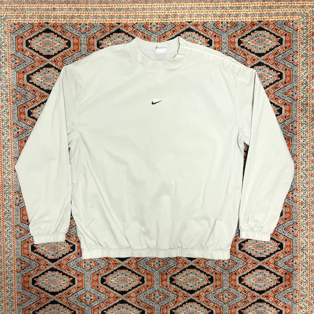 나이키 스몰로고 아이보리 바람막이 맨투맨 남성XXL
