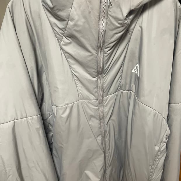 나이키 ACG 로프드도프 프리마로프트 써마핏 xxl 사이즈 팝니당