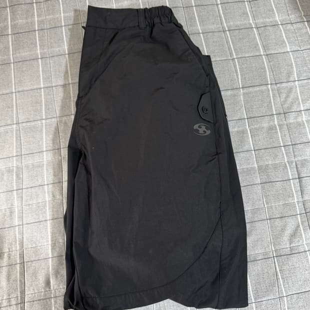 산산기어 사이드 스냅 팬츠 블랙_25SS