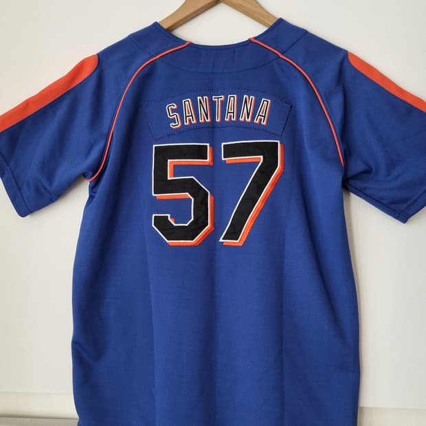 나이키 뉴욕 메츠 산타나 57번 야구 유니폼