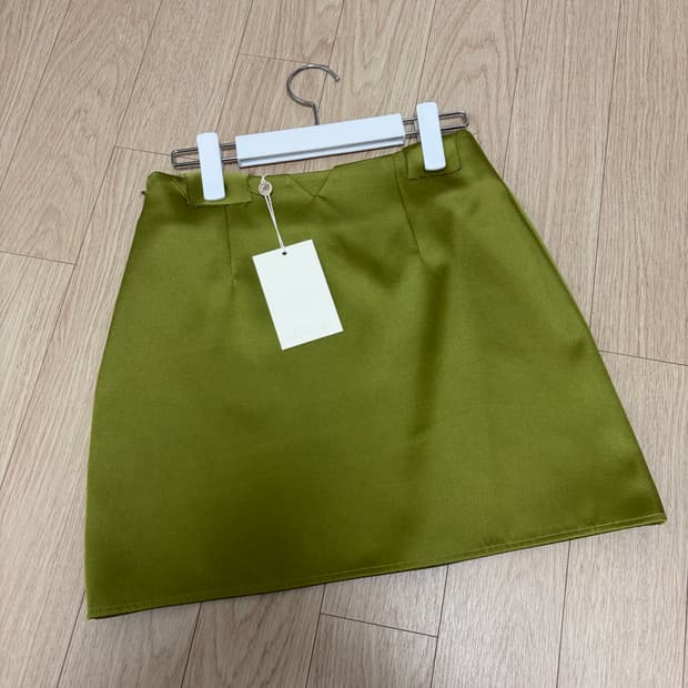 [s] ribbonbit 올리브 스커트 새상품
