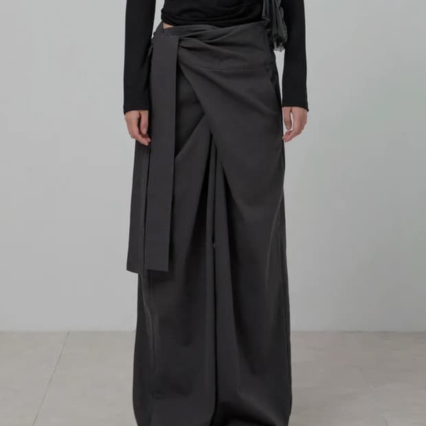 플레어업 layered wrap trousers 차콜