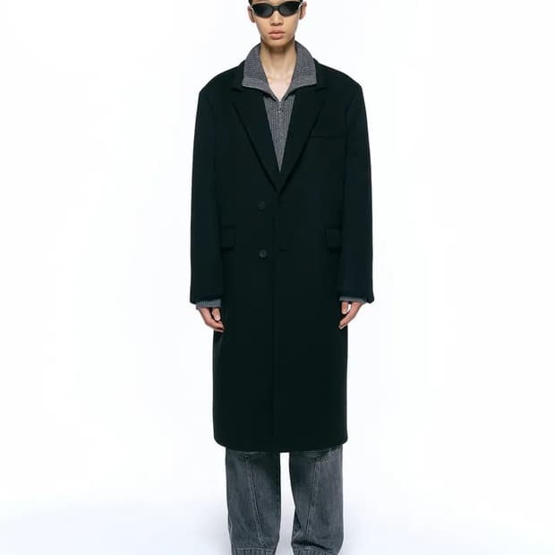 인사일런스 캐시미어 체스터 코트 블랙