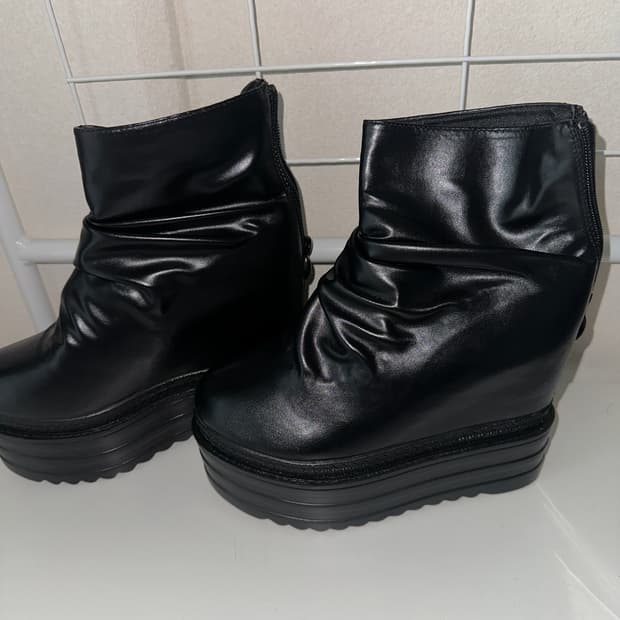 갸루 셔링 통굽 부츠 245