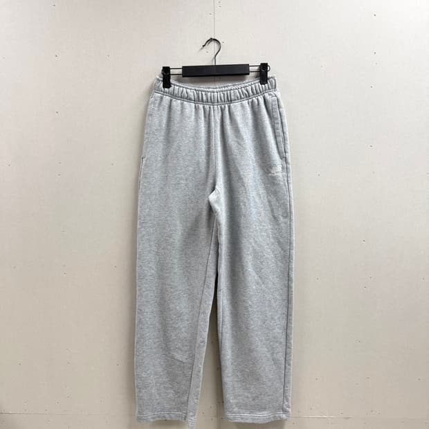 S / 뉴발란스 트레이닝 일자 스웻팬츠 그레이