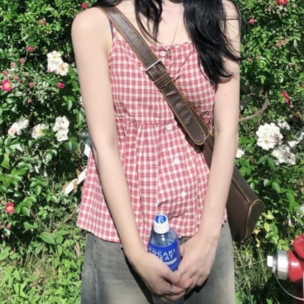 체크 나시 블라우스