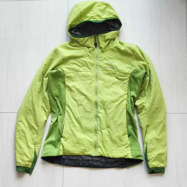 빈티지 아크테릭스 아톰 LT 후드