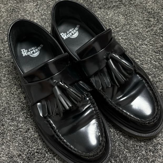 닥터마틴 아드리안 260