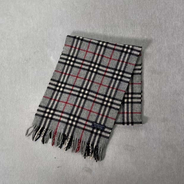 버버리 노바체크 램스울 그레이 머플러