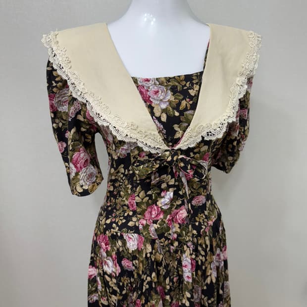 빈티지 공주풍 로맨틱 양산형 꽃 원피스 중세원피스