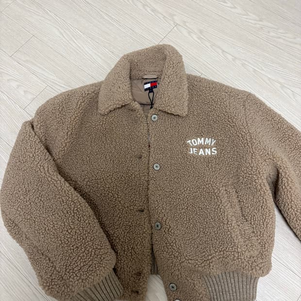 타미진스 장원영 바시티 봄버 자켓