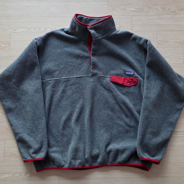 파타고니아 신칠라 니켈그러이 버건디 XL