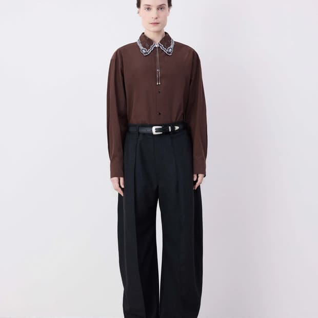 르메르 24FW 커브드 볼륨 테일러드 팬츠 캐비어 40