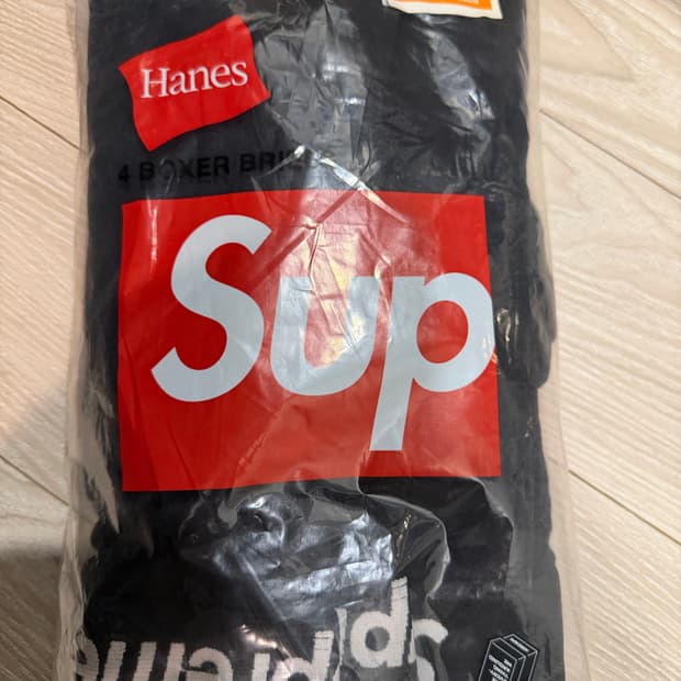슈프림 헤인즈 박서 브리프 3pack M