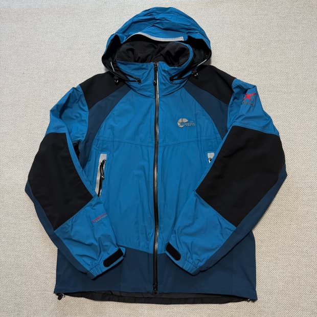 네파 엑스벤트 바람막이 자켓