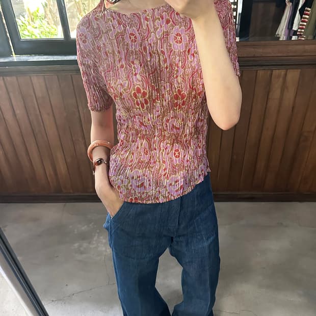 ISSEY MIYAKE flower pleats top