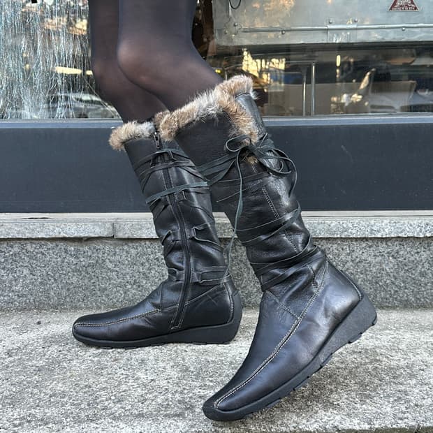 2000s 스티브 매든 스퀘어 토 퍼 라이닝 랩 부츠