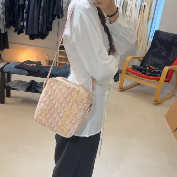 CHRISTAN DIOR_ cross bag