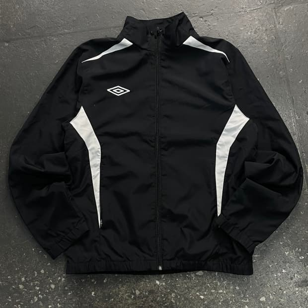 95 엄브로 바람막이