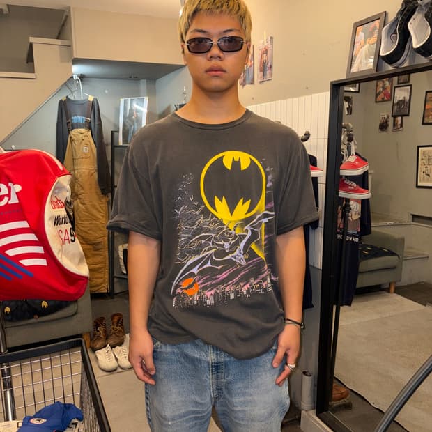 80’s Batman DC promo hard faded single T