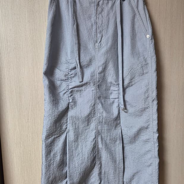 (23년) 오르 ORR 나일론 롱스커트 스몰