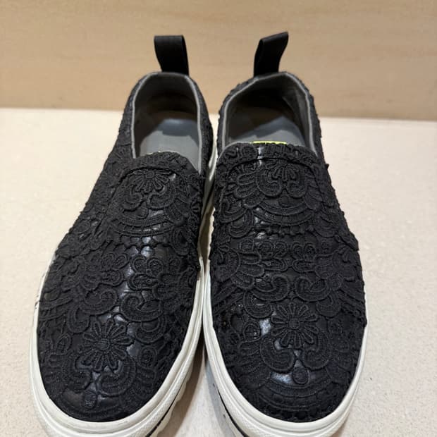 MSGM 블랙 슬립온 스니커즈 엠에스지엠 알렉산더왕 꼼데가르송 넘버21 