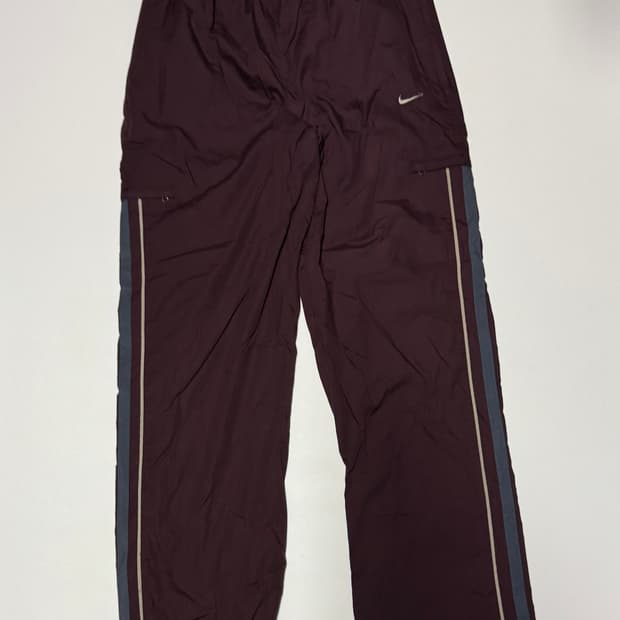 희귀!! 나이키 올드스쿨 솔로 스우시 버건디 트랙팬츠