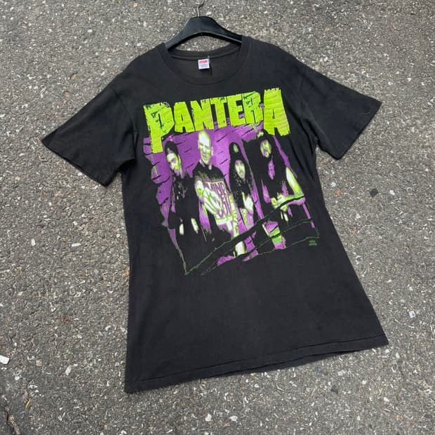 1992‘s Pantera – Beyond Driven T-shirt