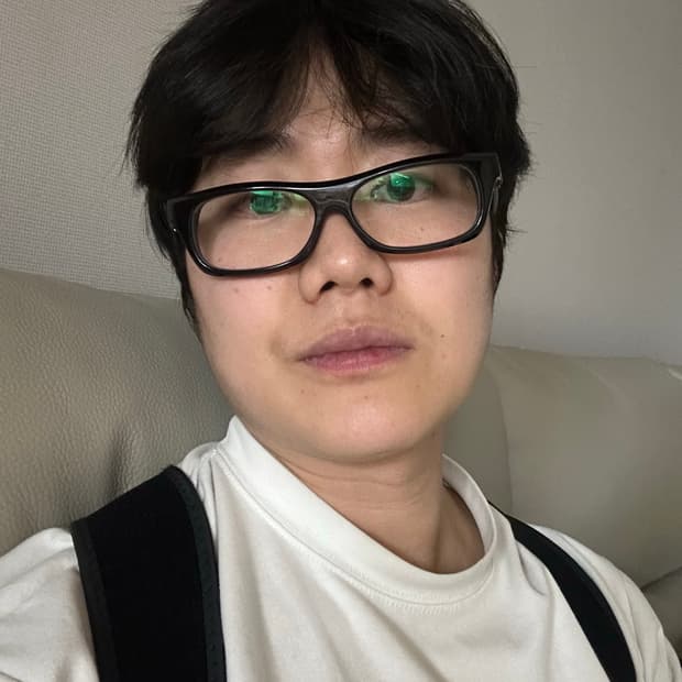 정품 크롬하츠 안경 팔아요