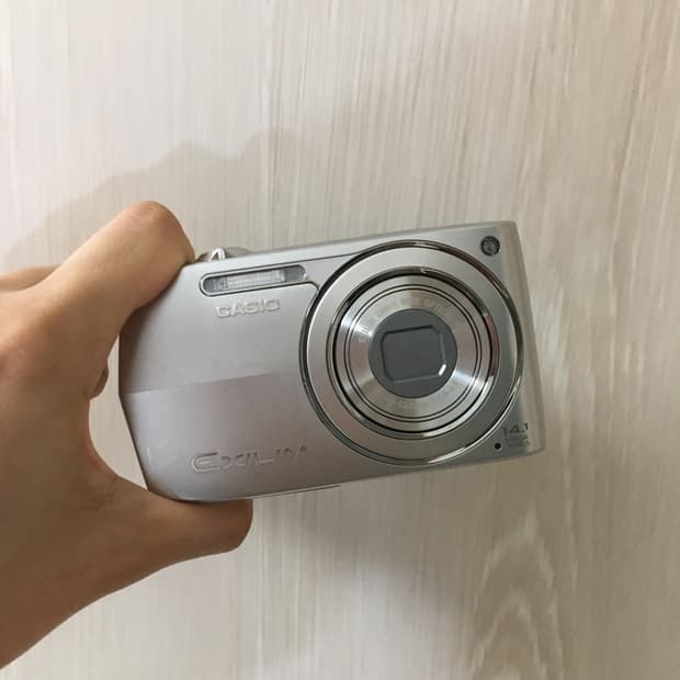 카시오 엑슬림 z2000 디카