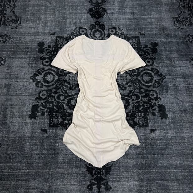 No id 00s archive sand beige back cross